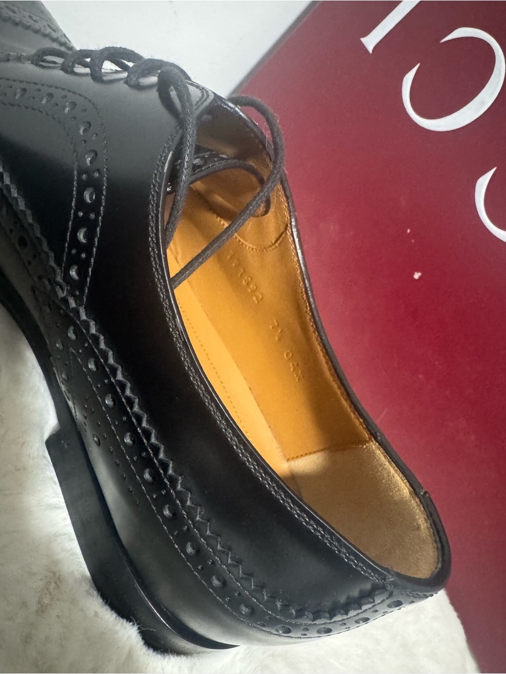 Gucci Black Brogue Men's Oxfords - Picture 11 of 11